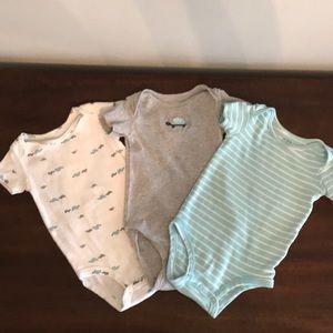 Set of 3 onesies